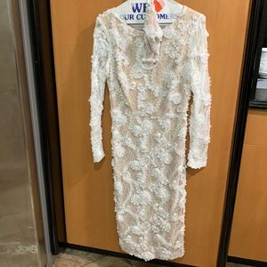 Xscape size 4 White lace midi dress long sleeve with matching mask